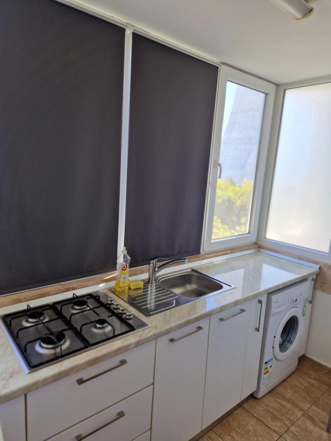 Studio Modern. Bucarest Extérieur photo